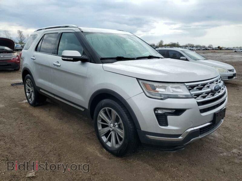 2018 Ford EXPLORER (VIN 1FM5K8F8XJGB58006) — фото 4 из 16