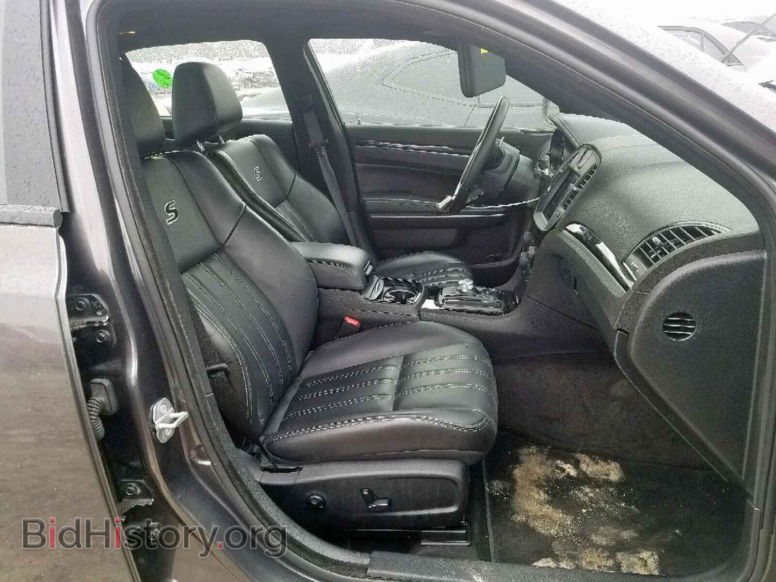 2019 CHRYSLER 300 - VIN: 2C3CCABG1KH539489 - Фото 5