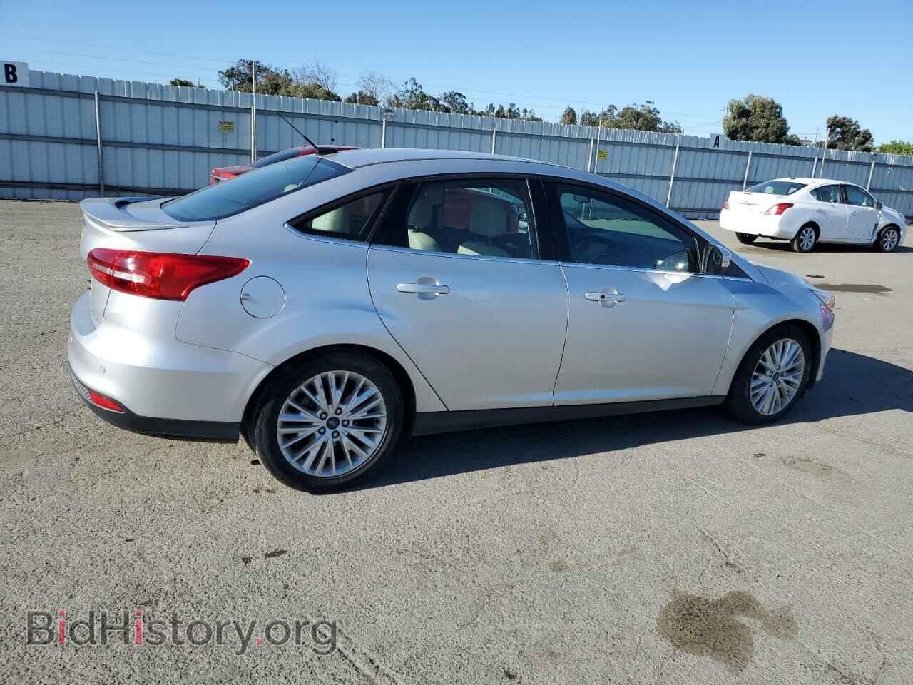 2017 FORD FOCUS - VIN: 1FADP3J2XHL264812 - Фото 3