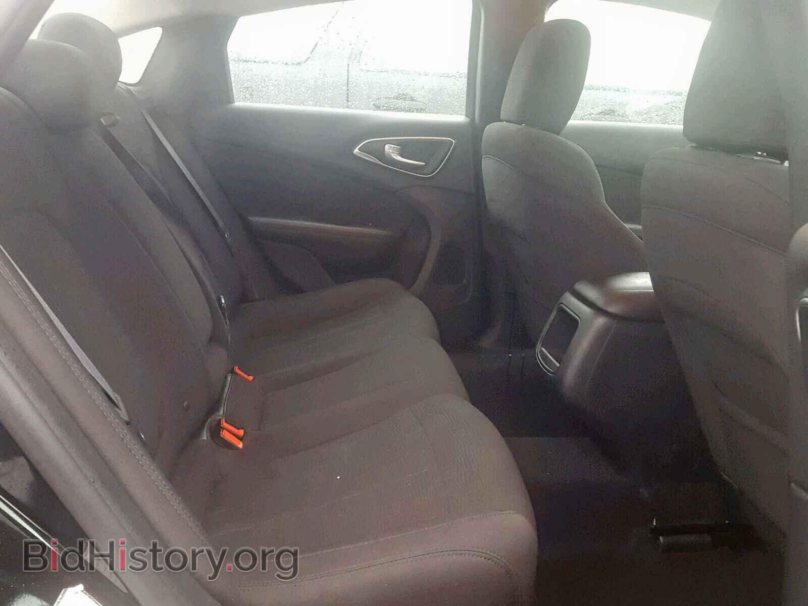 2015 CHRYSLER 200 - VIN: 1C3CCCAB2FN704688 - Фото 6