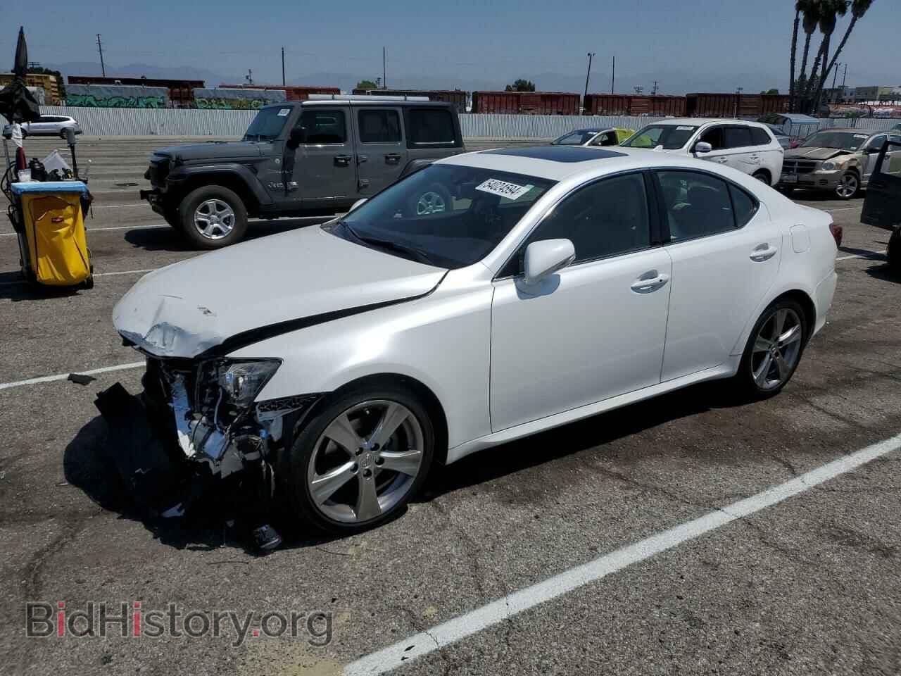 Photo JTHBF5C28D5190302 - LEXUS IS 2013