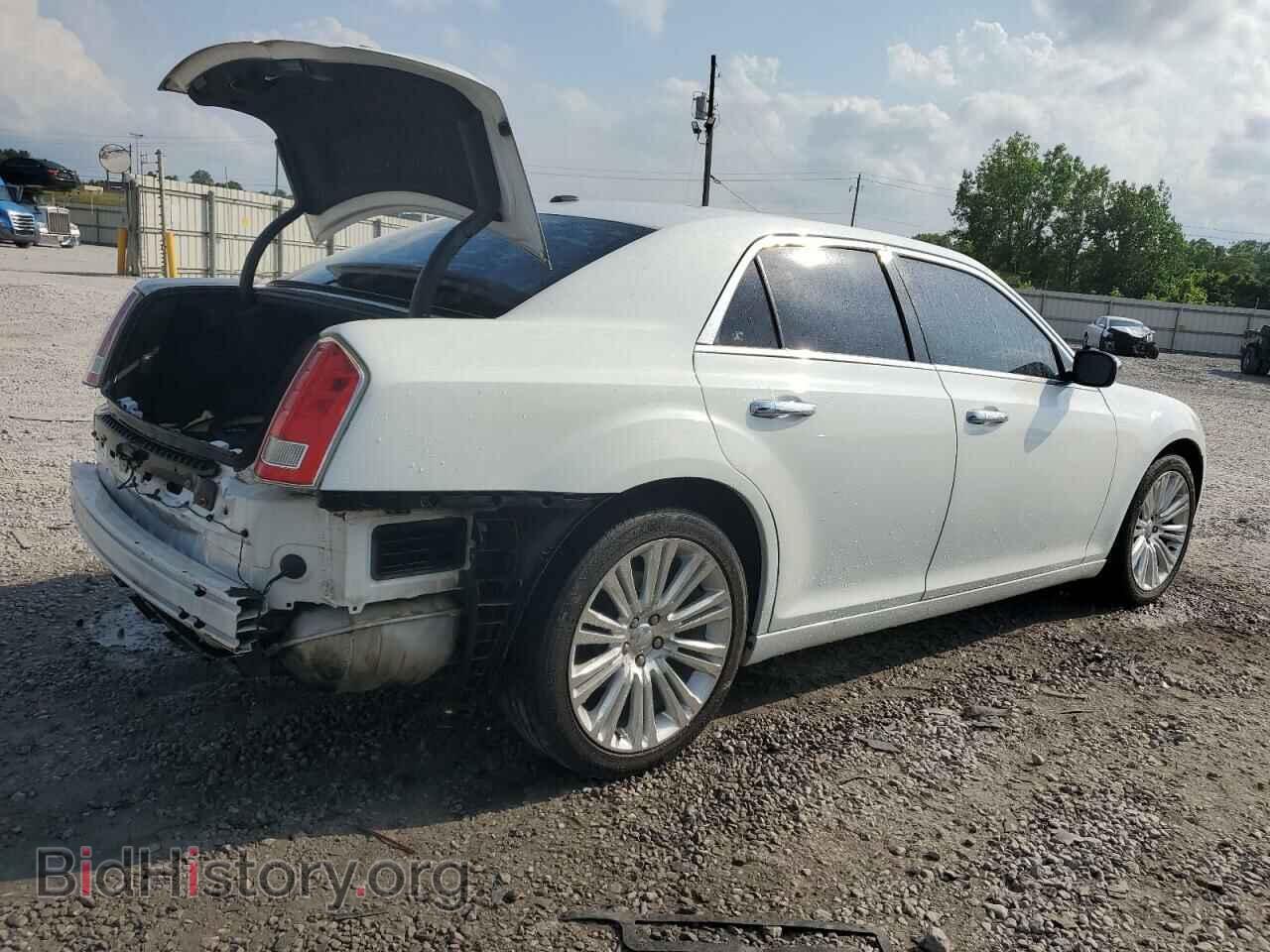 2011 CHRYSLER 300 - VIN: 2C3CA5CG0BH581051 - Фото 3