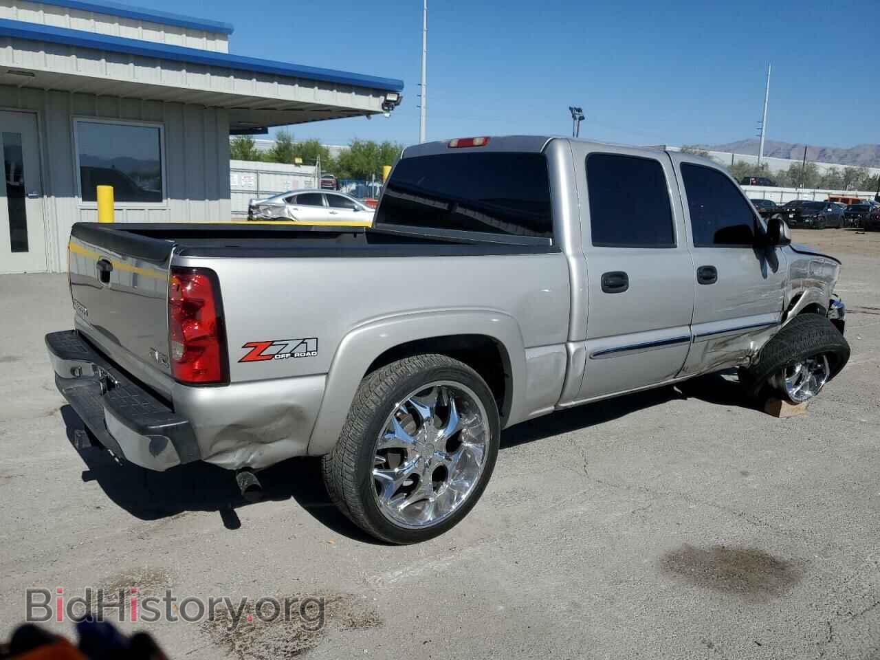 2006 GMC SIERRA - VIN: 2GTEK13TX61196490 - Фото 3