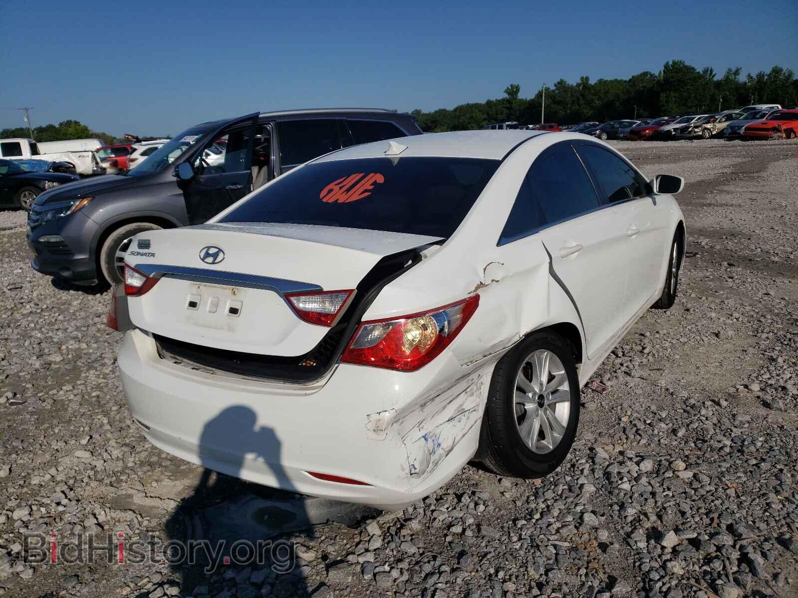 2012 HYUNDAI SONATA - VIN: 5NPEB4AC3CH372181 - Фото 4
