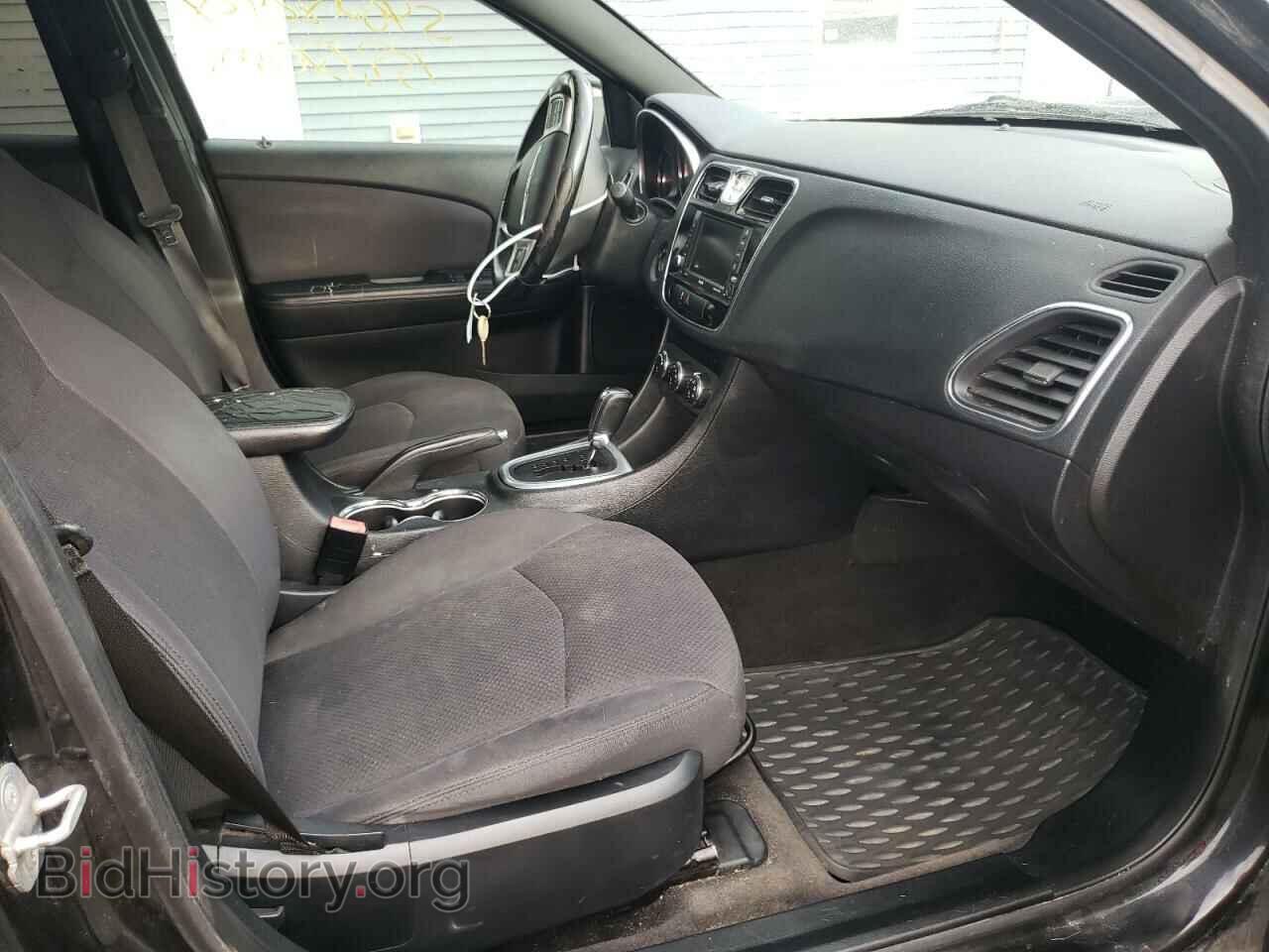 2012 CHRYSLER 200 - VIN: 1C3CCBBG5CN258455 - Фото 5