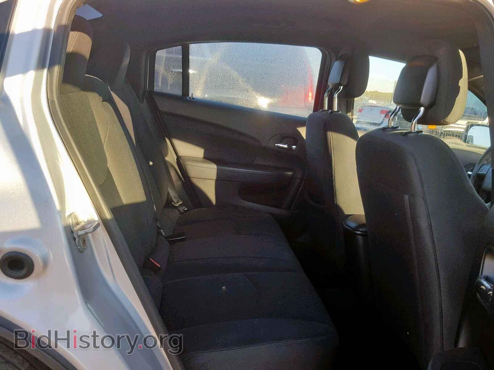 2011 CHRYSLER 200 - VIN: 1C3BC4FB6BN558302 - Photo 6