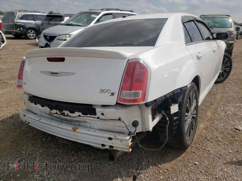2012 Chrysler 300 (VIN 2C3CCAJT5CH183466) — фото 4 из 10