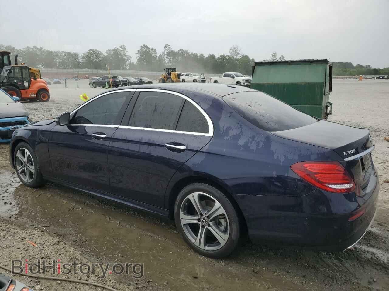 2019 MERCEDES-BENZ E-CLASS - VIN: WDDZF4JB2KA576446 - Фото 2