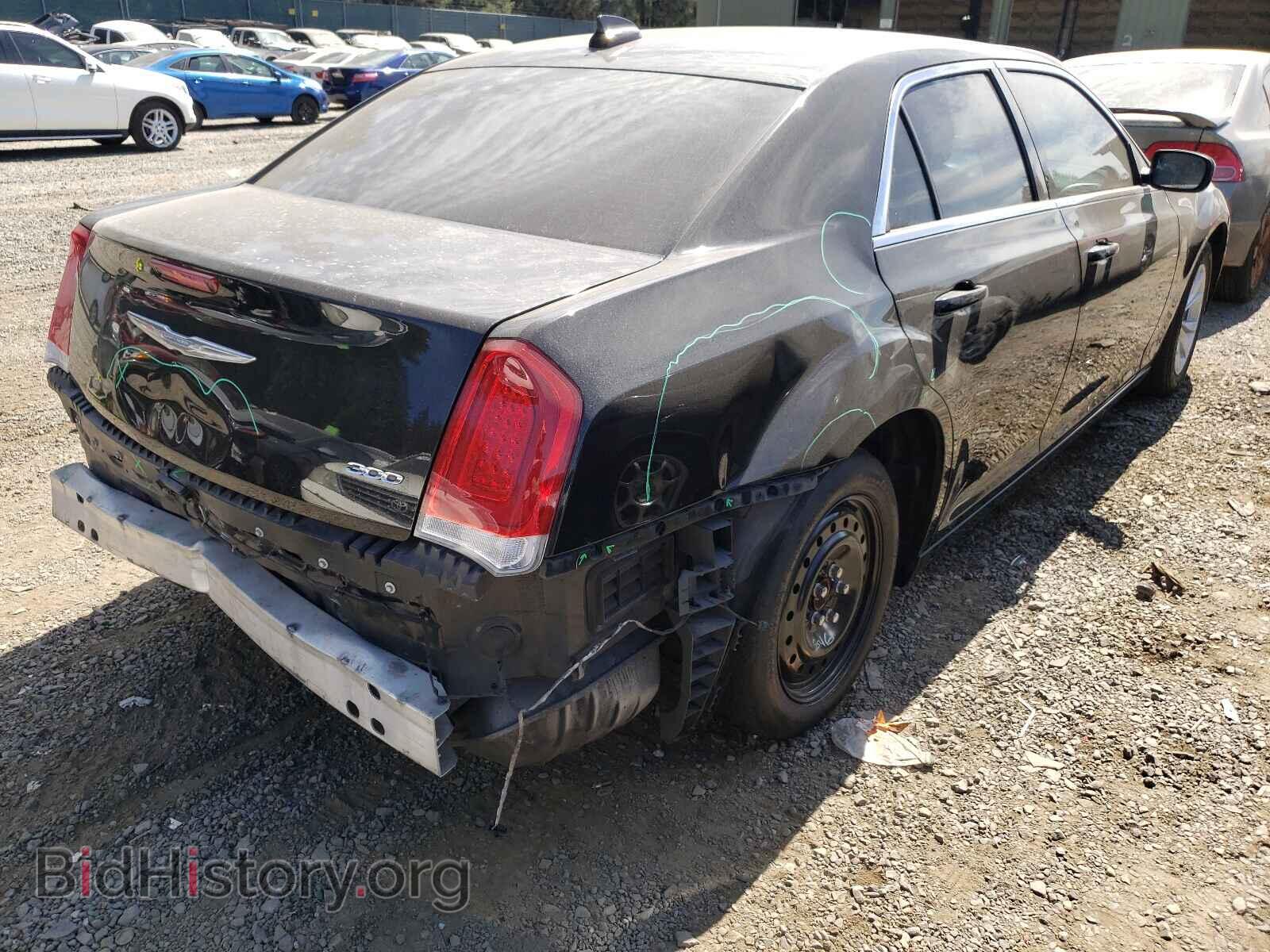 2016 CHRYSLER 300 - VIN: 2C3CCAAG4GH134915 - Фото 4