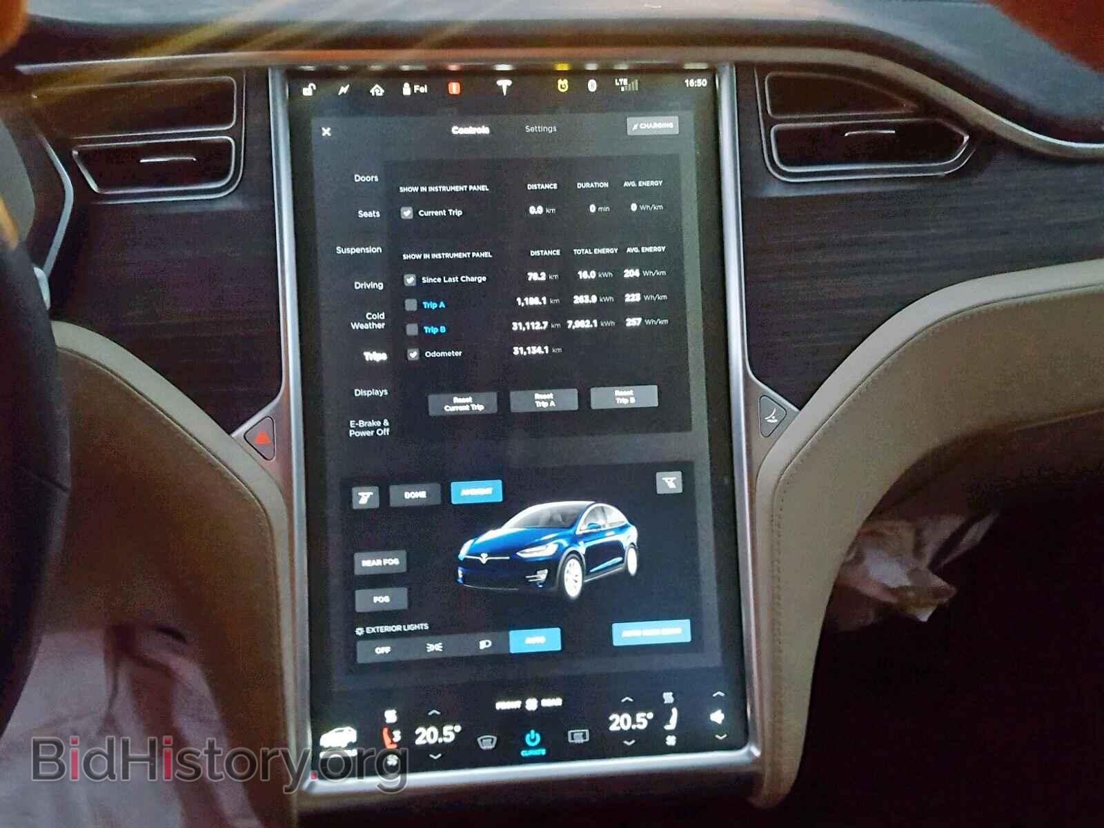 2016 TESLA MODEL X - VIN: 5YJXCBE21GF025528 - Photo 9