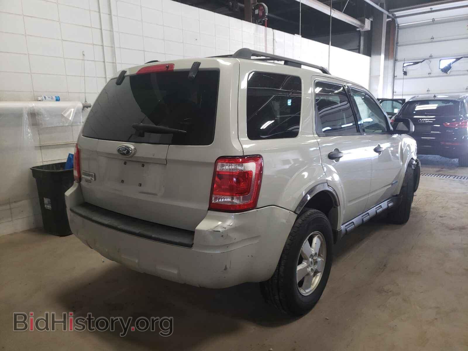 2008 FORD ESCAPE - VIN: 1FMCU03128KC69246 - Photo 4