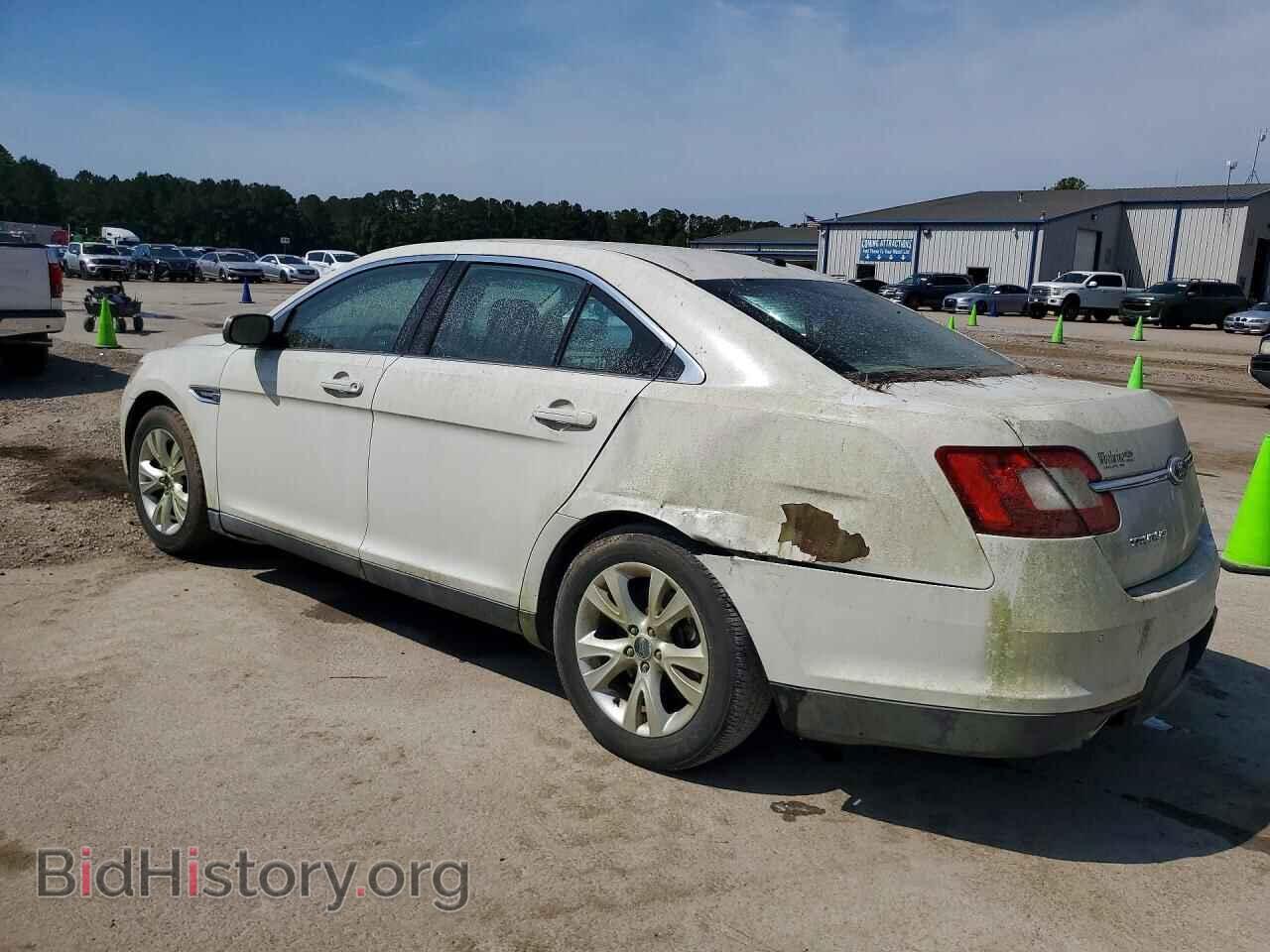 2011 FORD TAURUS - VIN: 1FAHP2EW7BG182318 - Фото 2