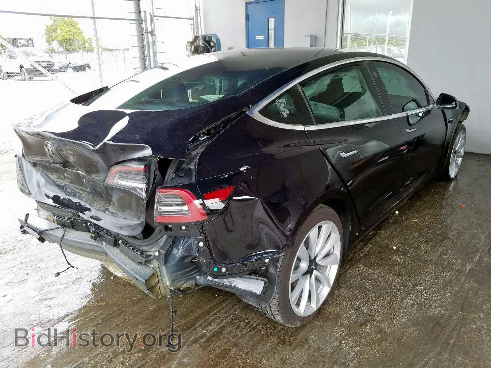 2018 TESLA MODEL 3 - VIN: 5YJ3E1EA7JF071107 - Photo 4