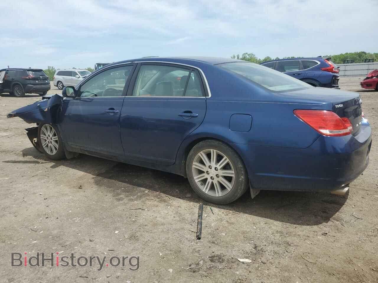 2007 TOYOTA AVALON - VIN: 4T1BK36B67U252542 - Фото 2