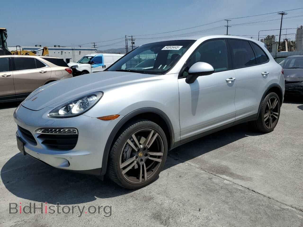 Photo WP1AB2A26CLA40465 - PORSCHE CAYENNE 2012