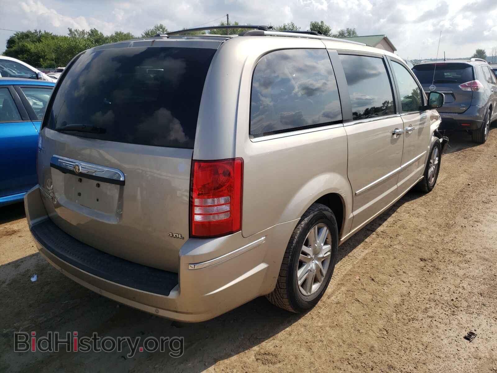 2008 CHRYSLER MINIVAN - VIN: 2A8HR64X68R689846 - Фото 4