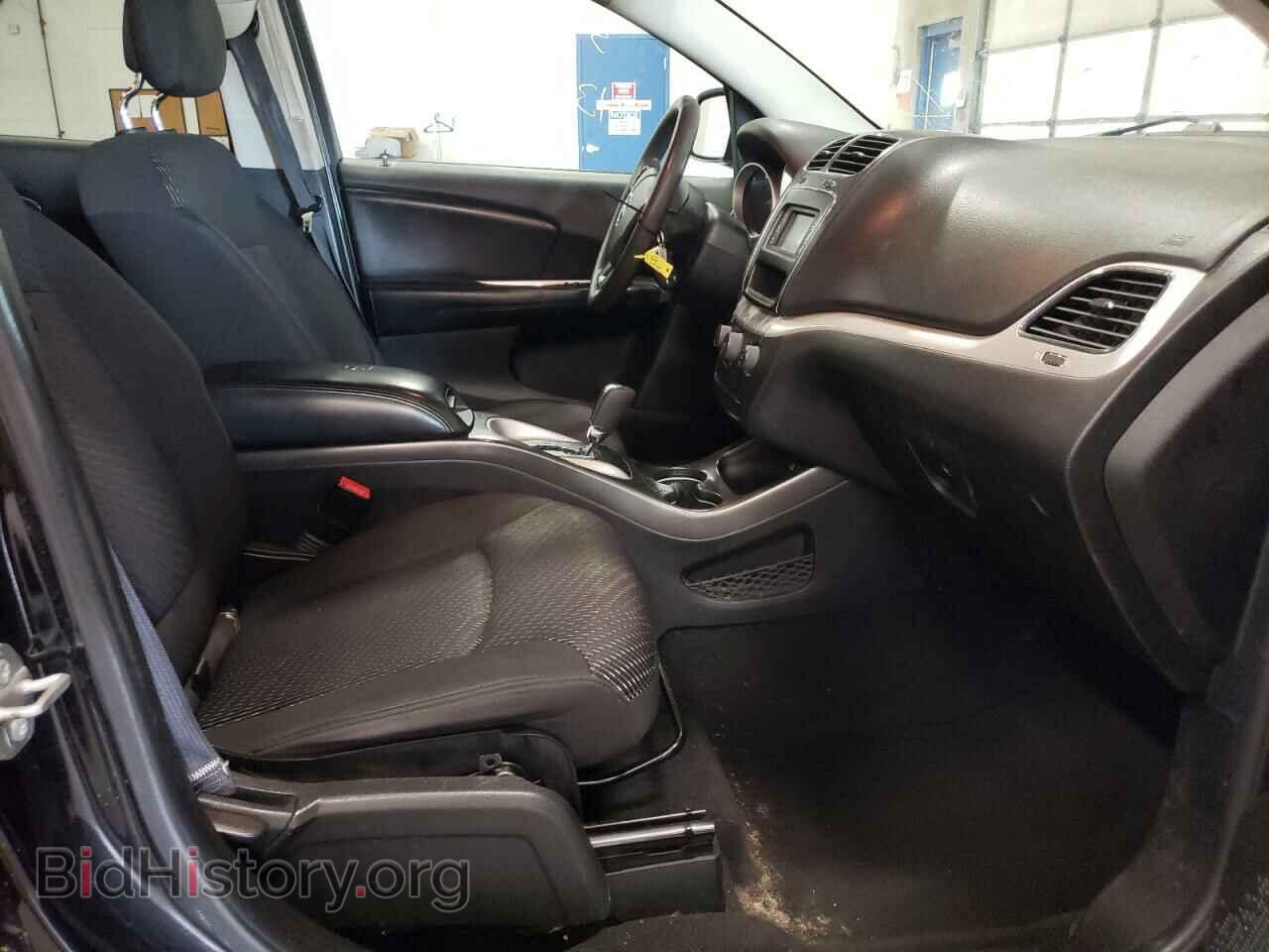 2017 DODGE JOURNEY - VIN: 3C4PDCBG1HT526568 - Фото 5
