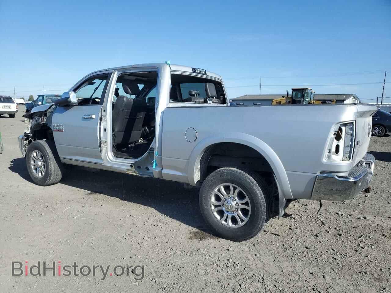 2016 RAM 2500 - VIN: 3C6UR5FL3GG159968 - Фото 2