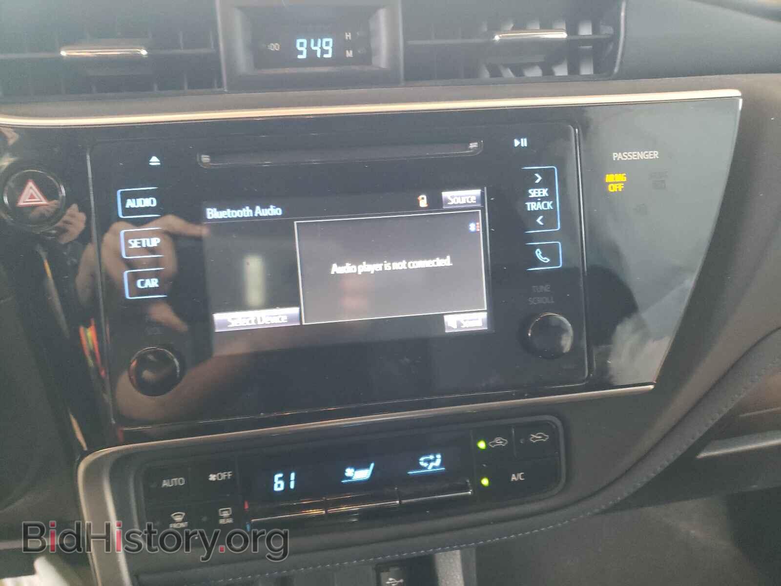 2017 TOYOTA COROLLA - VIN: 2T1BURHE1HC793490 - Фото 9