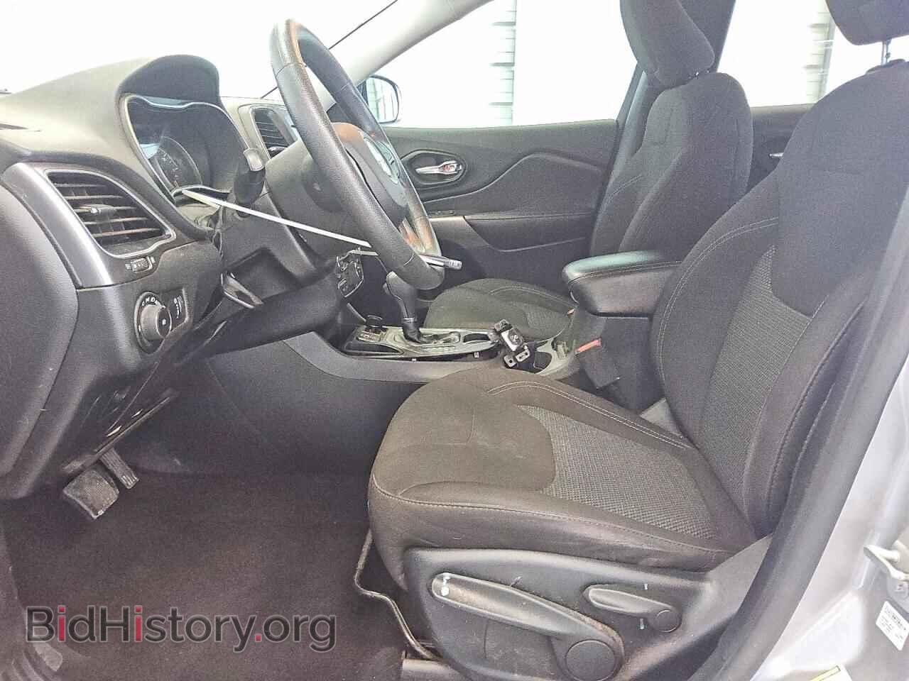2019 JEEP CHEROKEE - VIN: 1C4PJLCB9KD454267 - Фото 7