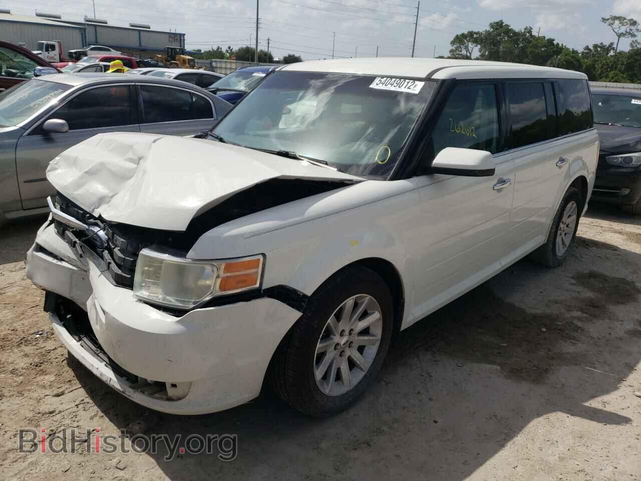 2009 FORD FLEX - VIN: 2FMEK62C59BB08910 - Фото 2