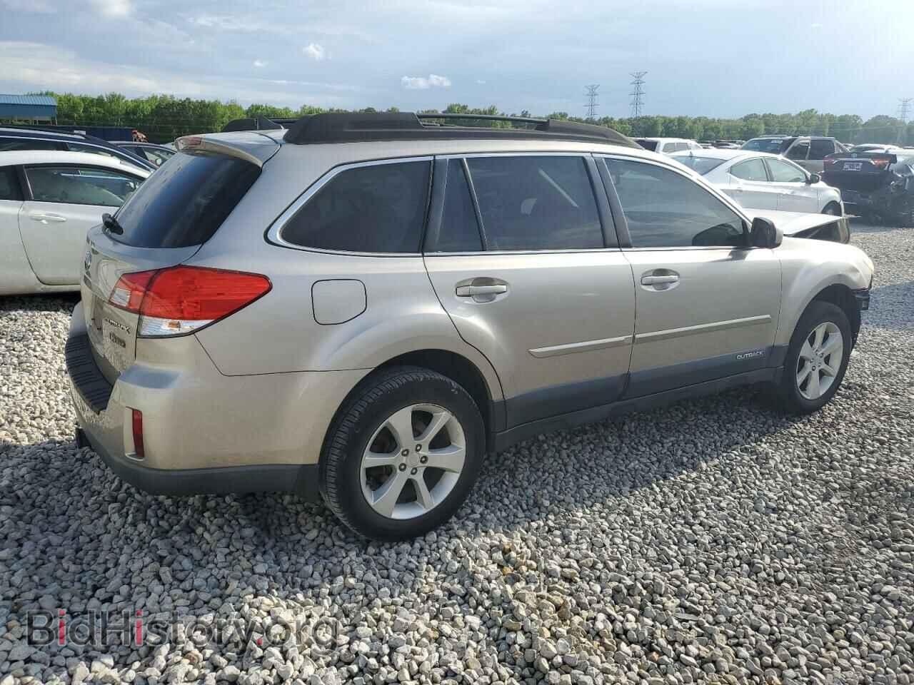 2014 SUBARU OUTBACK - VIN: 4S4BRCCC0E3315677 - Фото 3