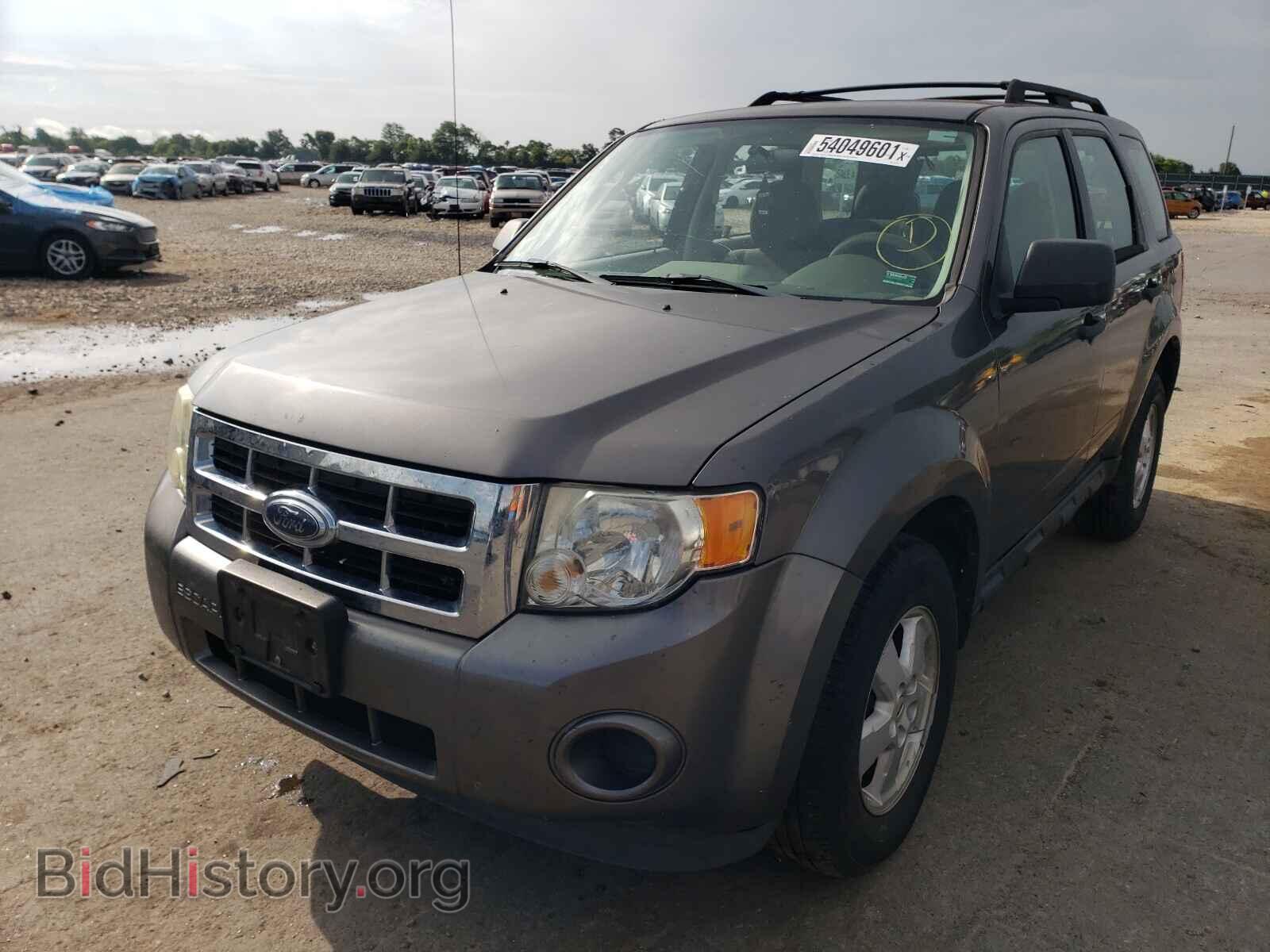 2009 FORD ESCAPE - VIN: 1FMCU02749KA02729 - Фото 2