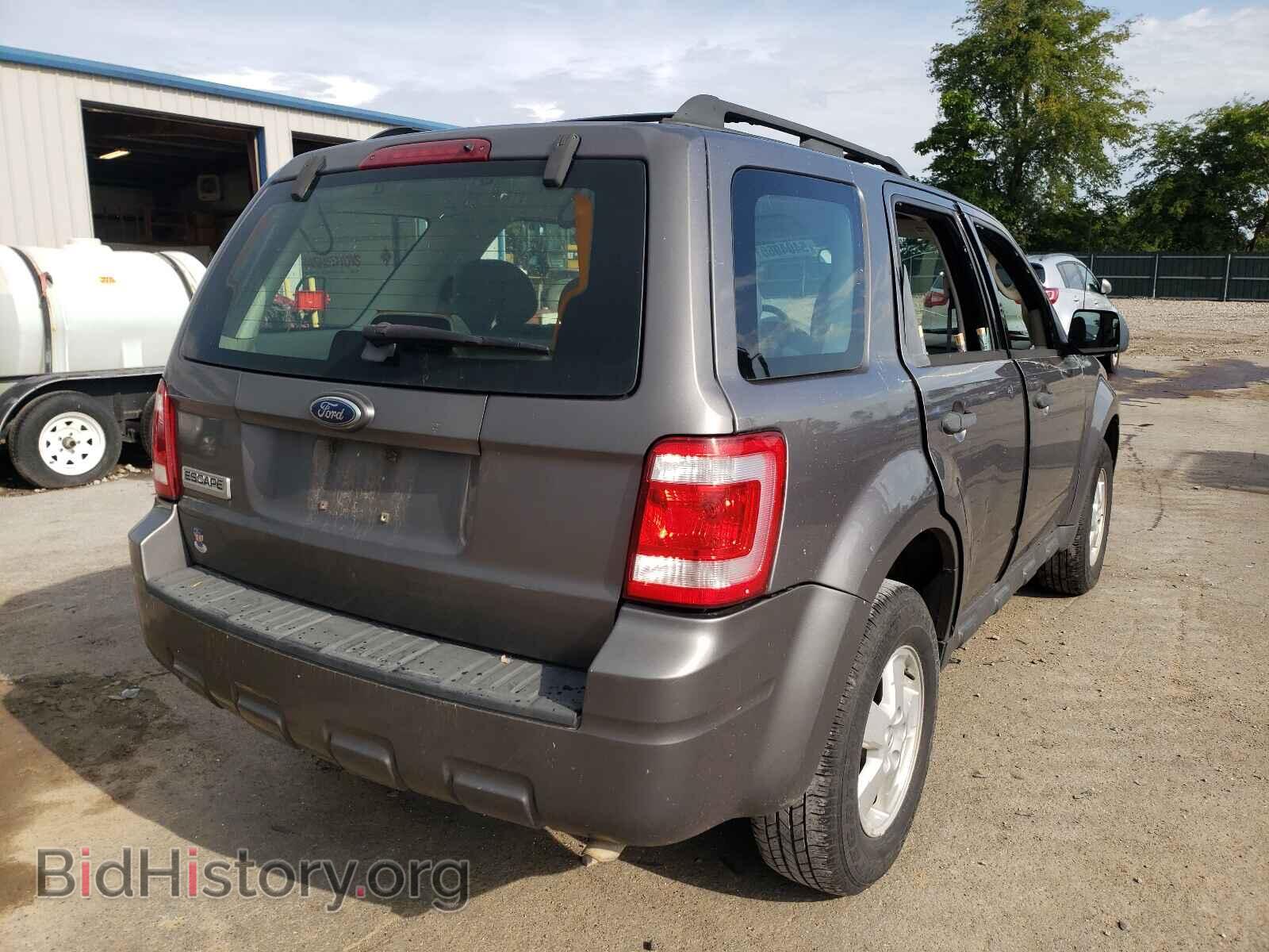 2009 FORD ESCAPE - VIN: 1FMCU02749KA02729 - Фото 4