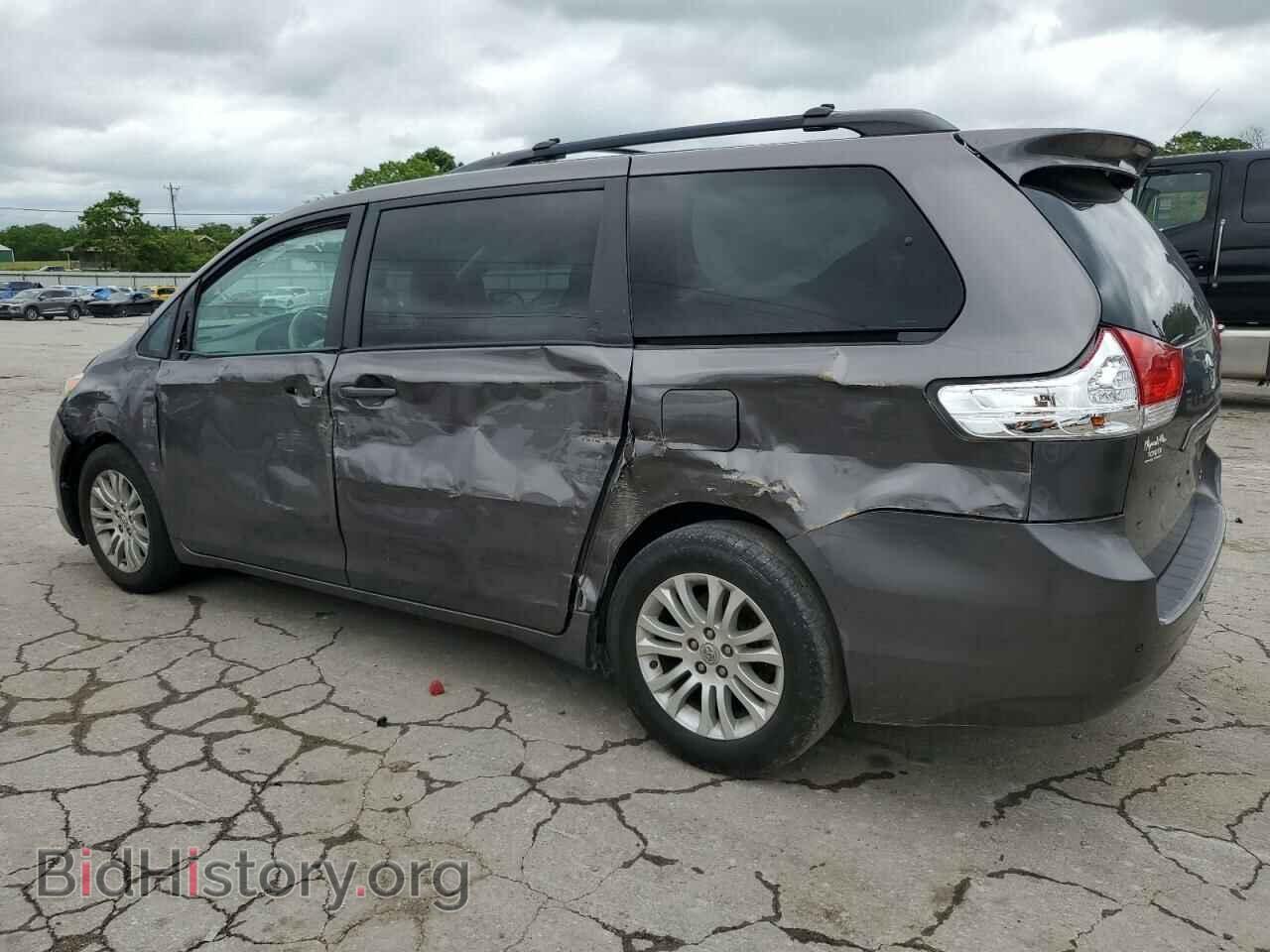 2013 TOYOTA All Models - VIN: 5TDYK3DC8DS339871 - Photo 2