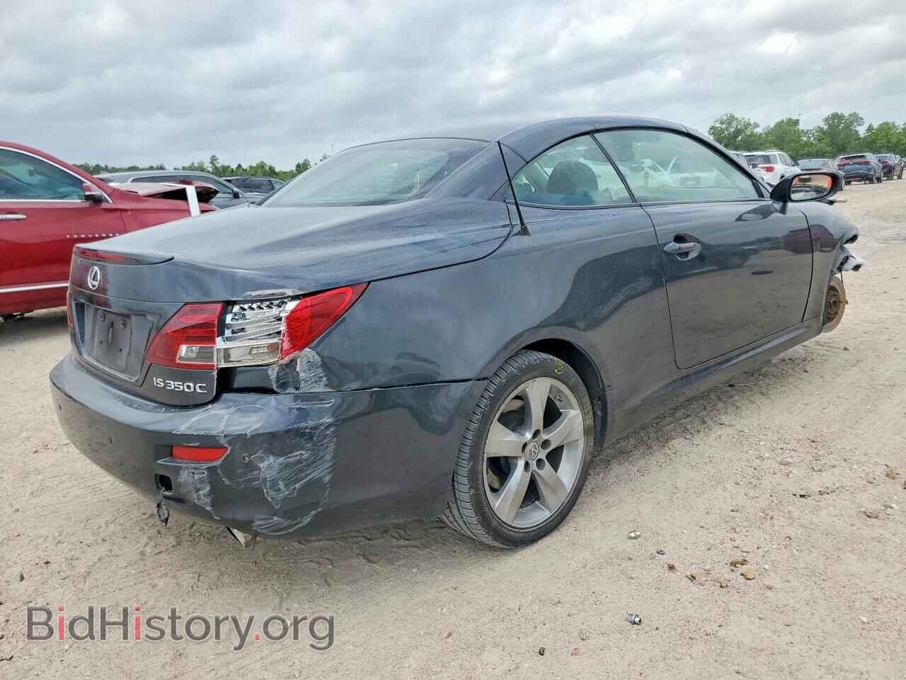 2011 LEXUS IS - VIN: JTHFE2C29B2505352 - Photo 3