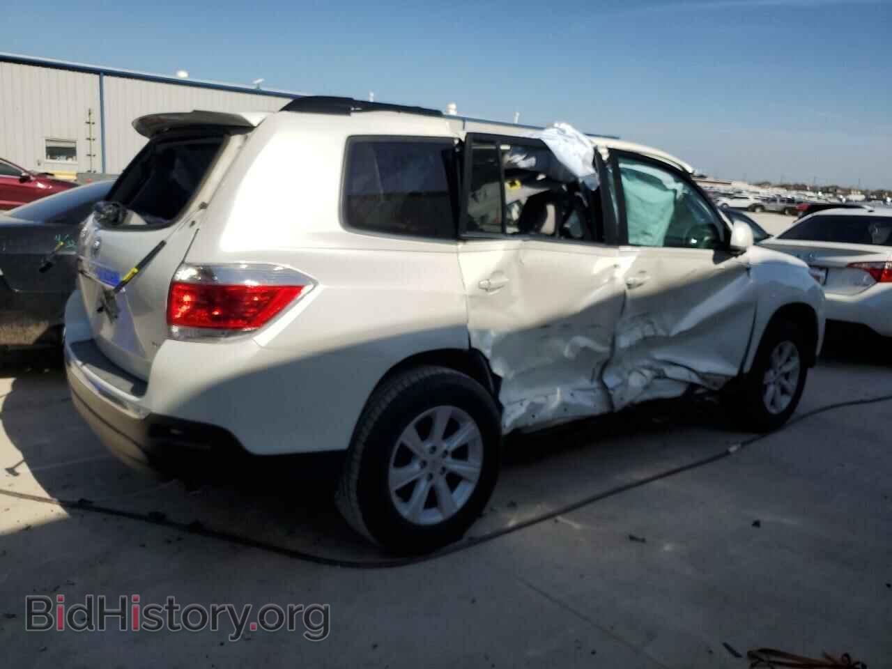 2013 TOYOTA HIGHLANDER - VIN: 5TDBK3EH8DS249782 - Фото 3