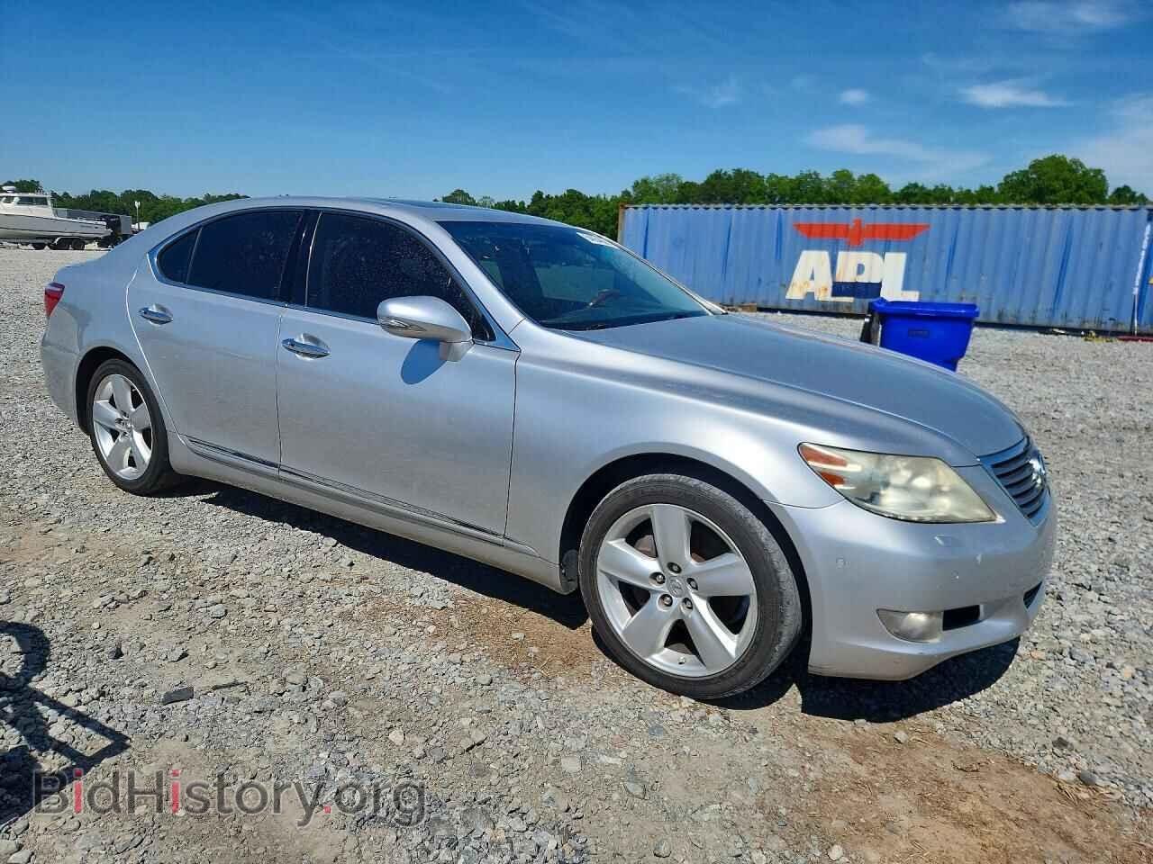 2011 LEXUS LS460 - VIN: JTHBL5EF7B5102541 - Photo 4