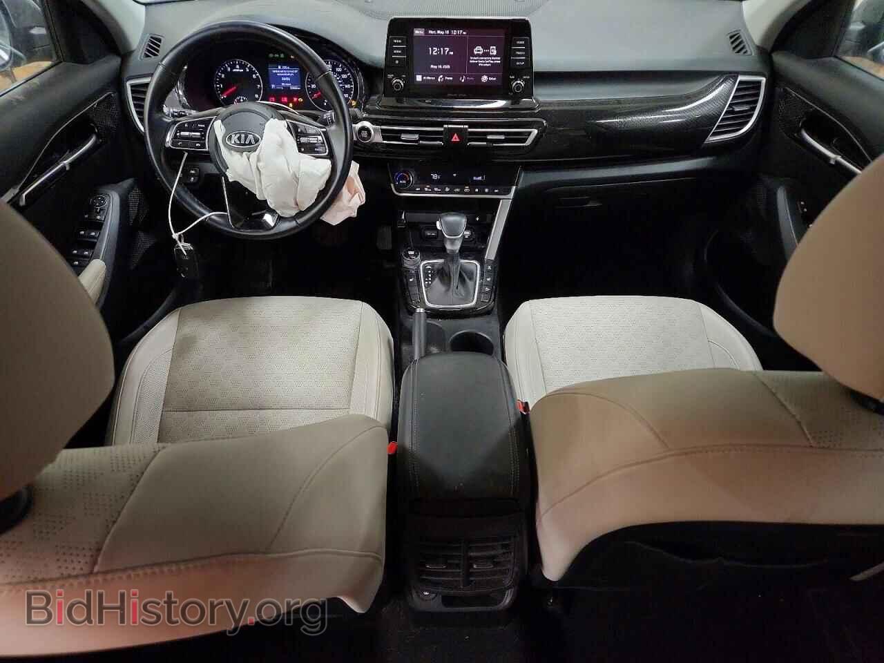 2021 KIA SELTOS - VIN: KNDERCAA6M7214668 - Фото 8