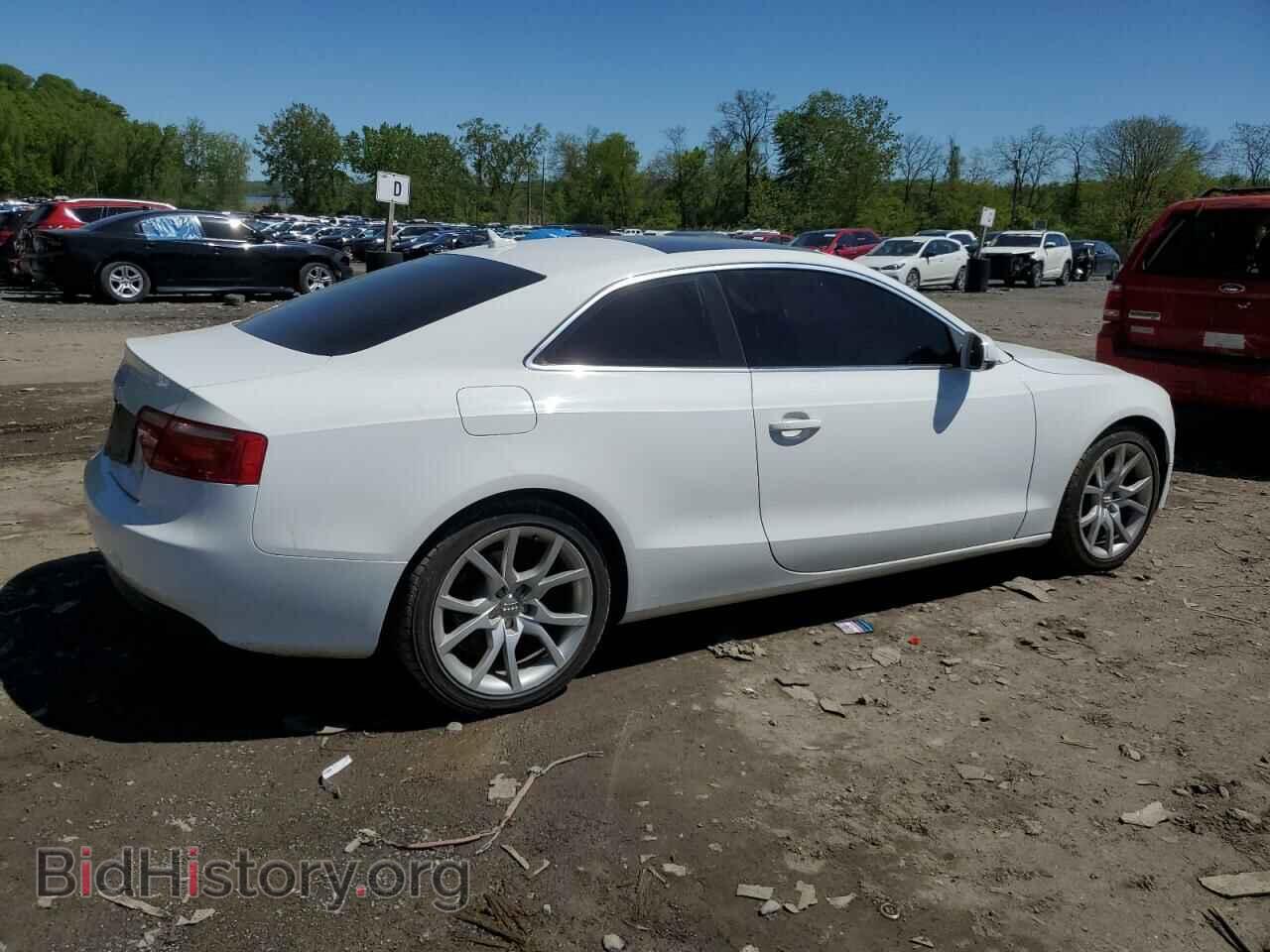 2010 AUDI A5 - VIN: WAUCFAFR4AA005184 - Фото 3
