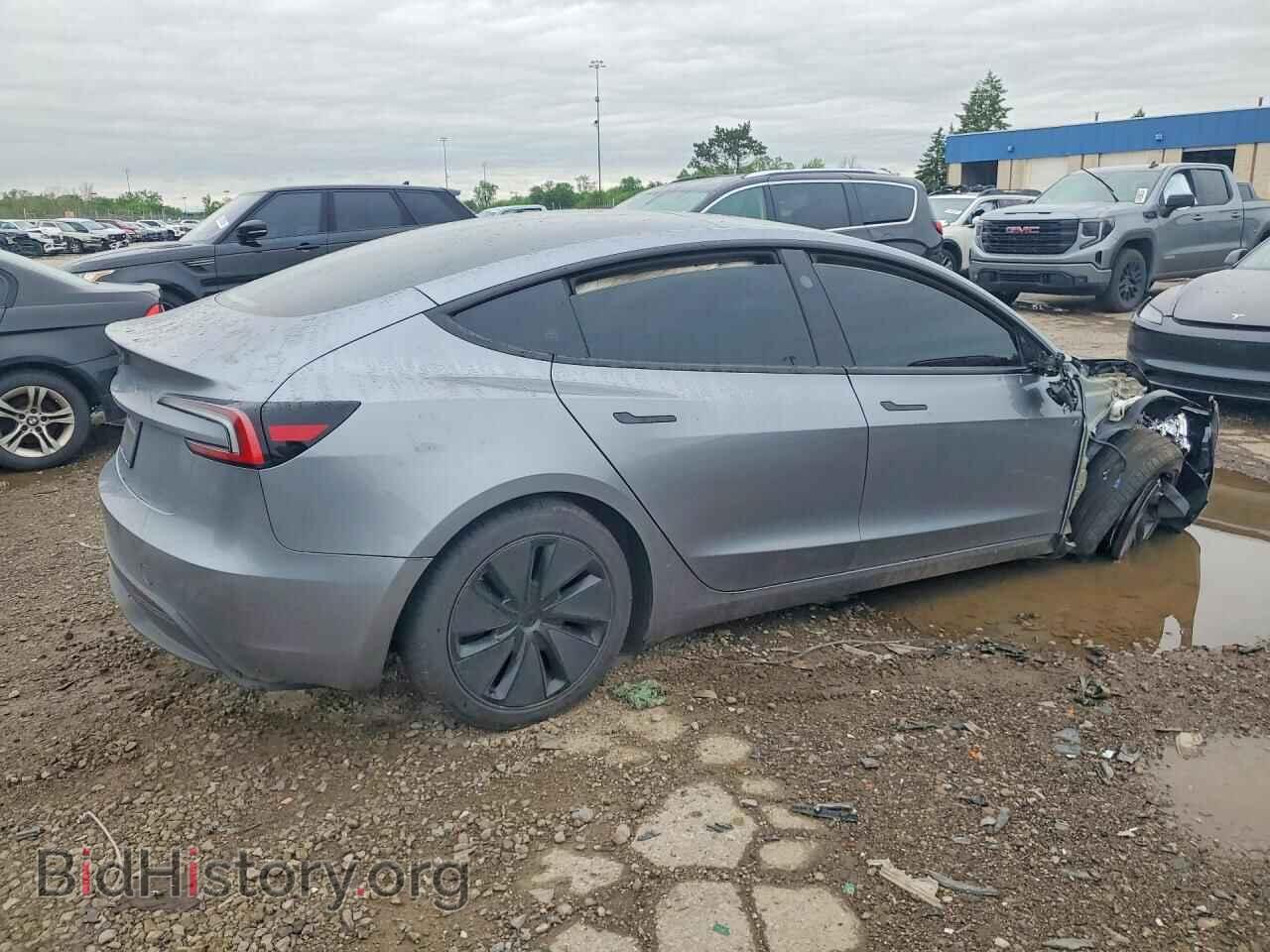 2025 TESLA MODEL 3 - VIN: 5YJ3E1EA8SF056374 - Photo 3