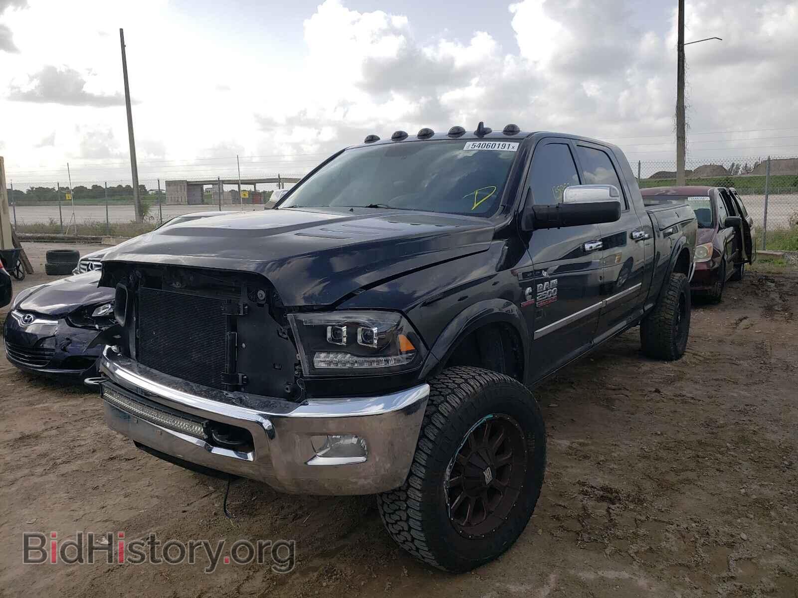 2015 RAM 2500 - VIN: 3C6UR5PL8FG521631 - Photo 2