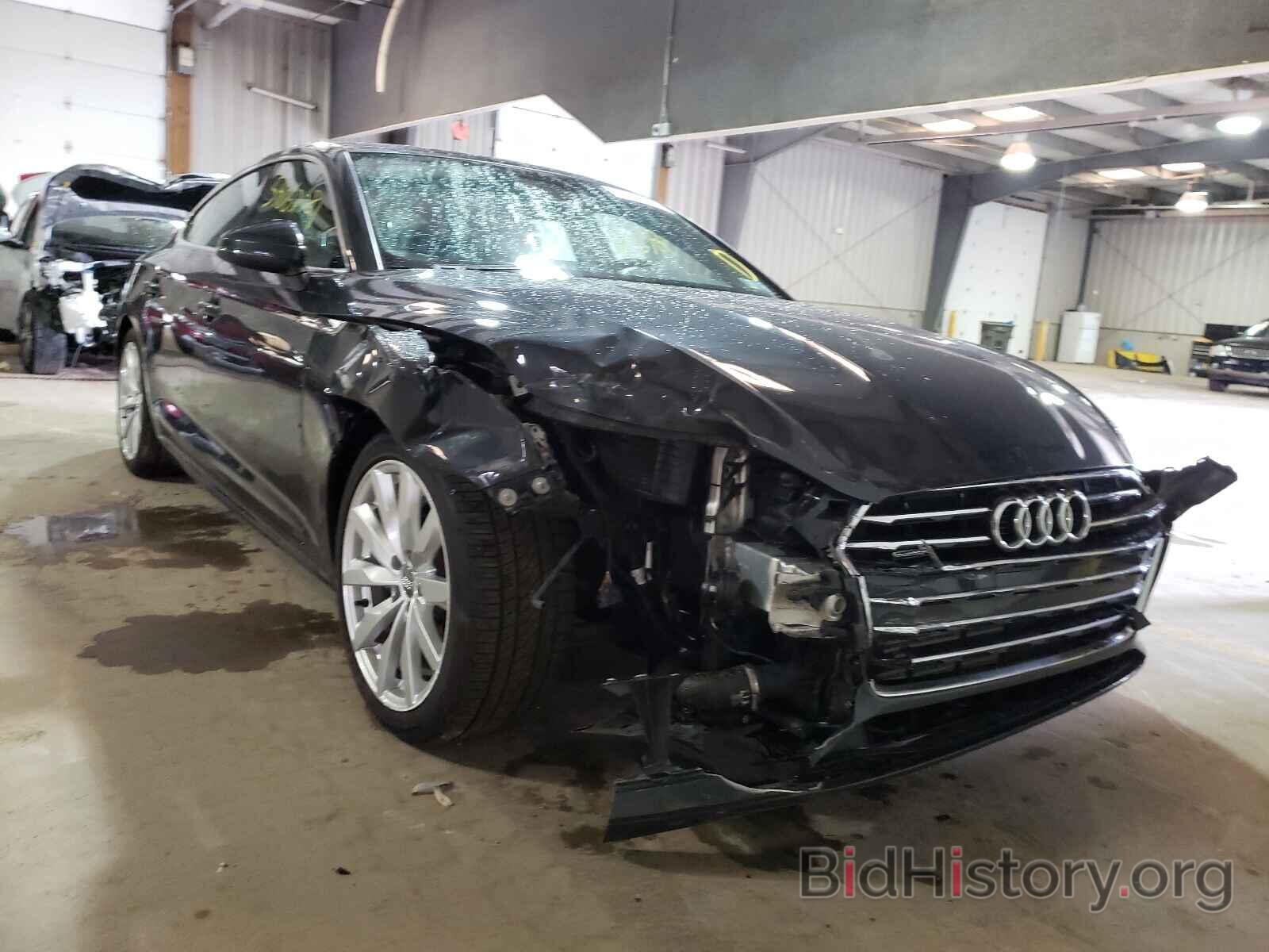 Photo WAUBNCF55JA060265 - AUDI A5 2018