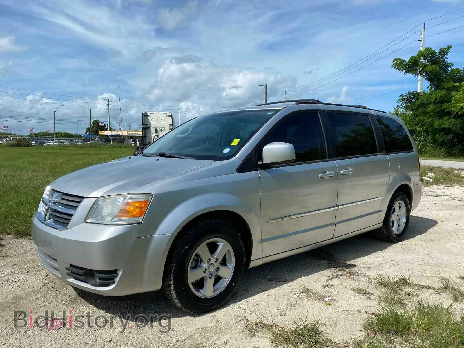 2010 DODGE CARAVAN - VIN: 2D4RN5D18AR461790 - Фото 2