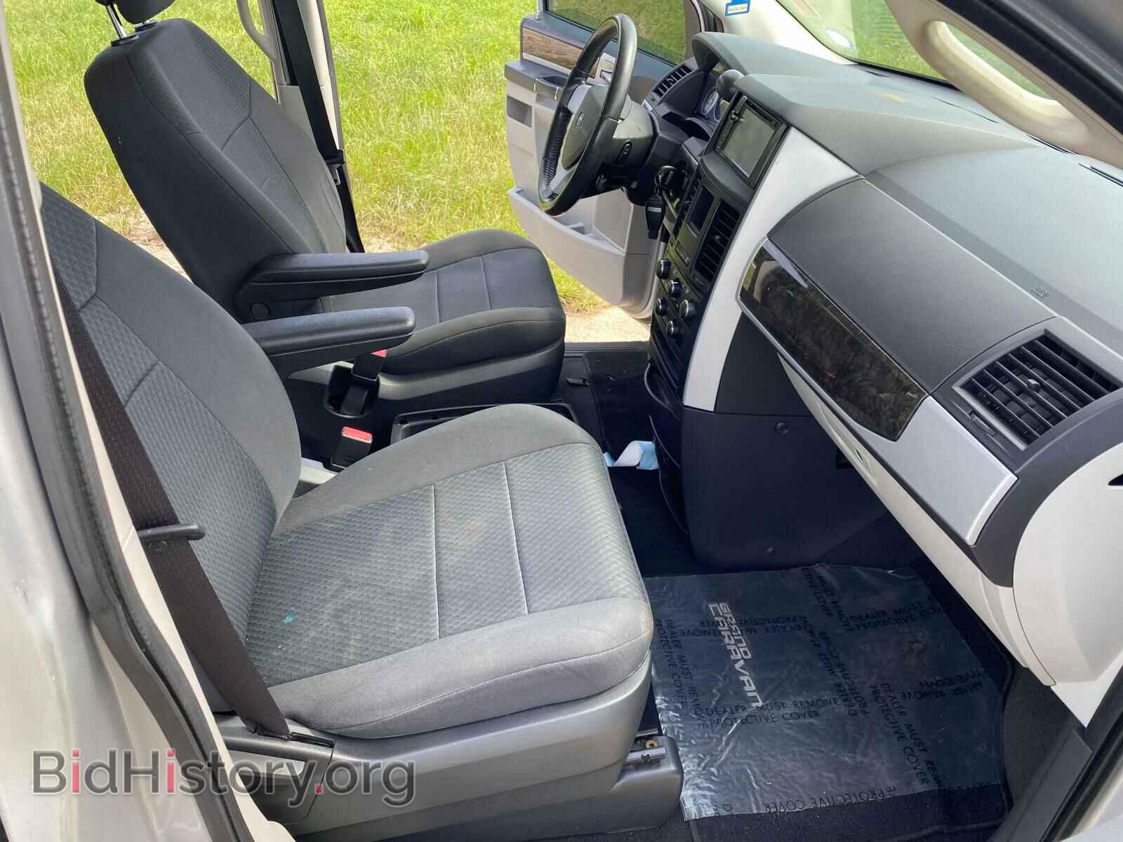 2010 DODGE CARAVAN - VIN: 2D4RN5D18AR461790 - Фото 5