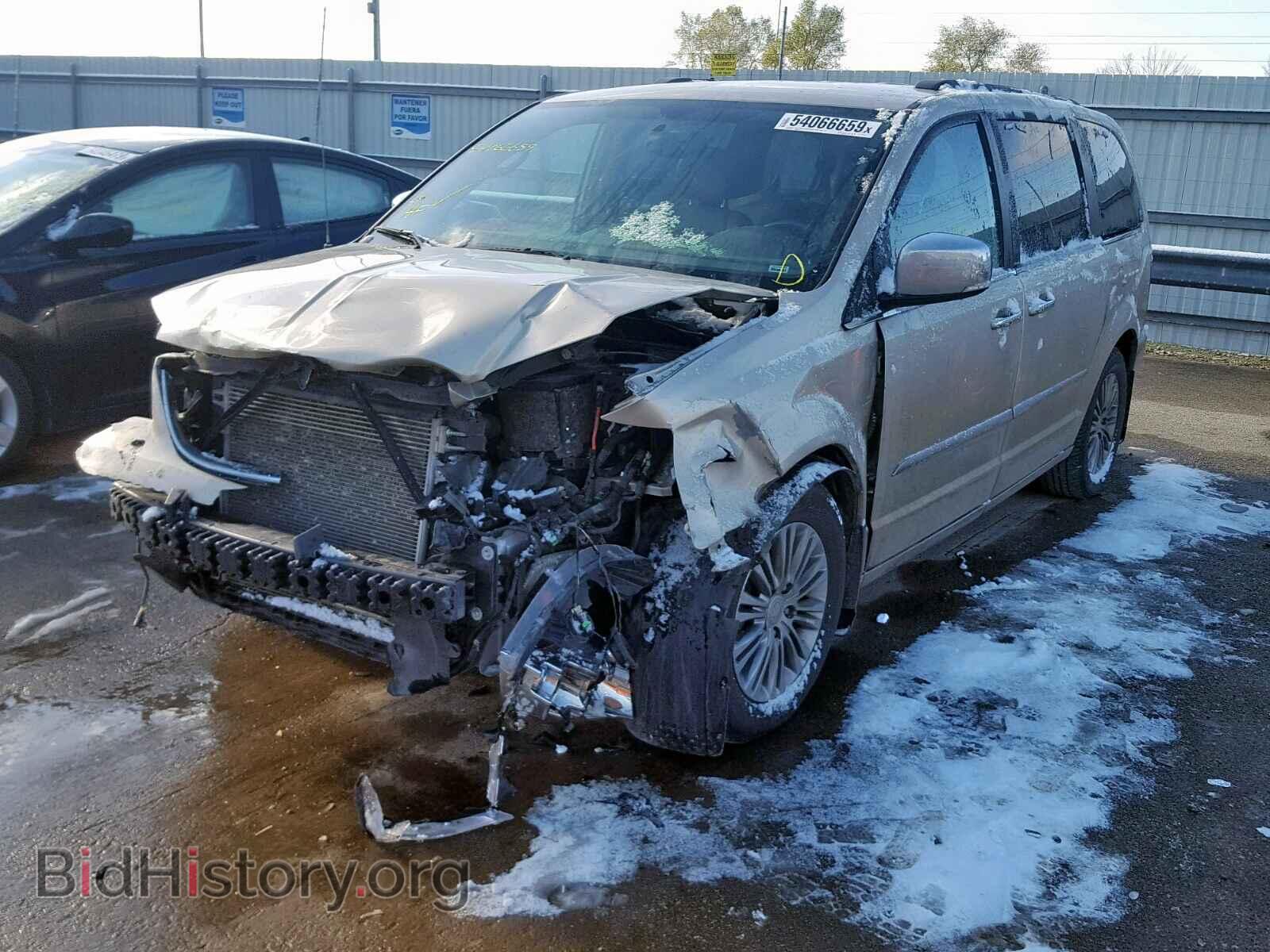 2013 CHRYSLER TOWN & COU - VIN: 2C4RC1CG5DR536130 - Фото 2