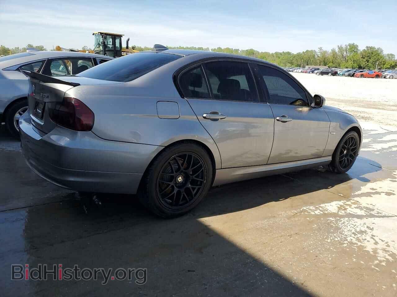 2011 BMW 3 SERIES - VIN: WBAPH7C50BA801397 - Фото 3