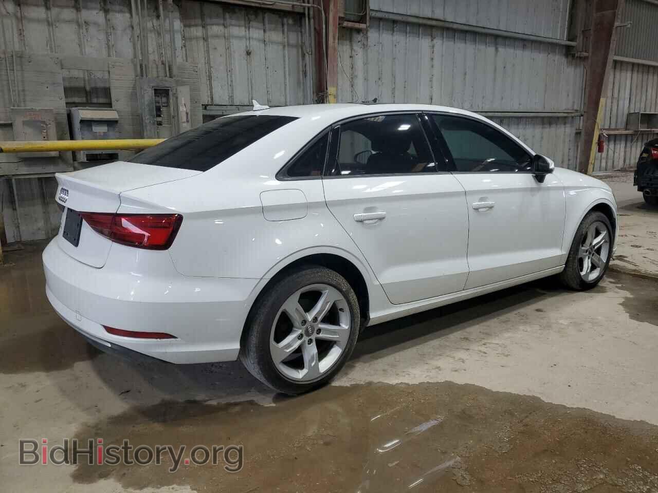 2017 AUDI A3 - VIN: WAUAUGFF3H1048849 - Фото 3