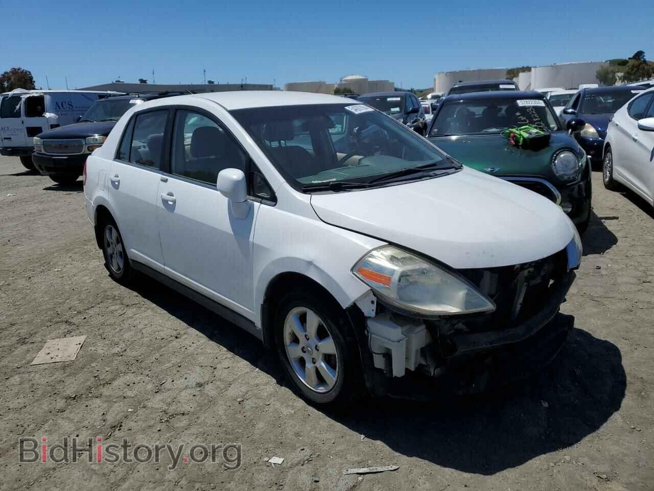 2008 NISSAN VERSA - VIN: 3N1BC11E68L385159 - Фото 4