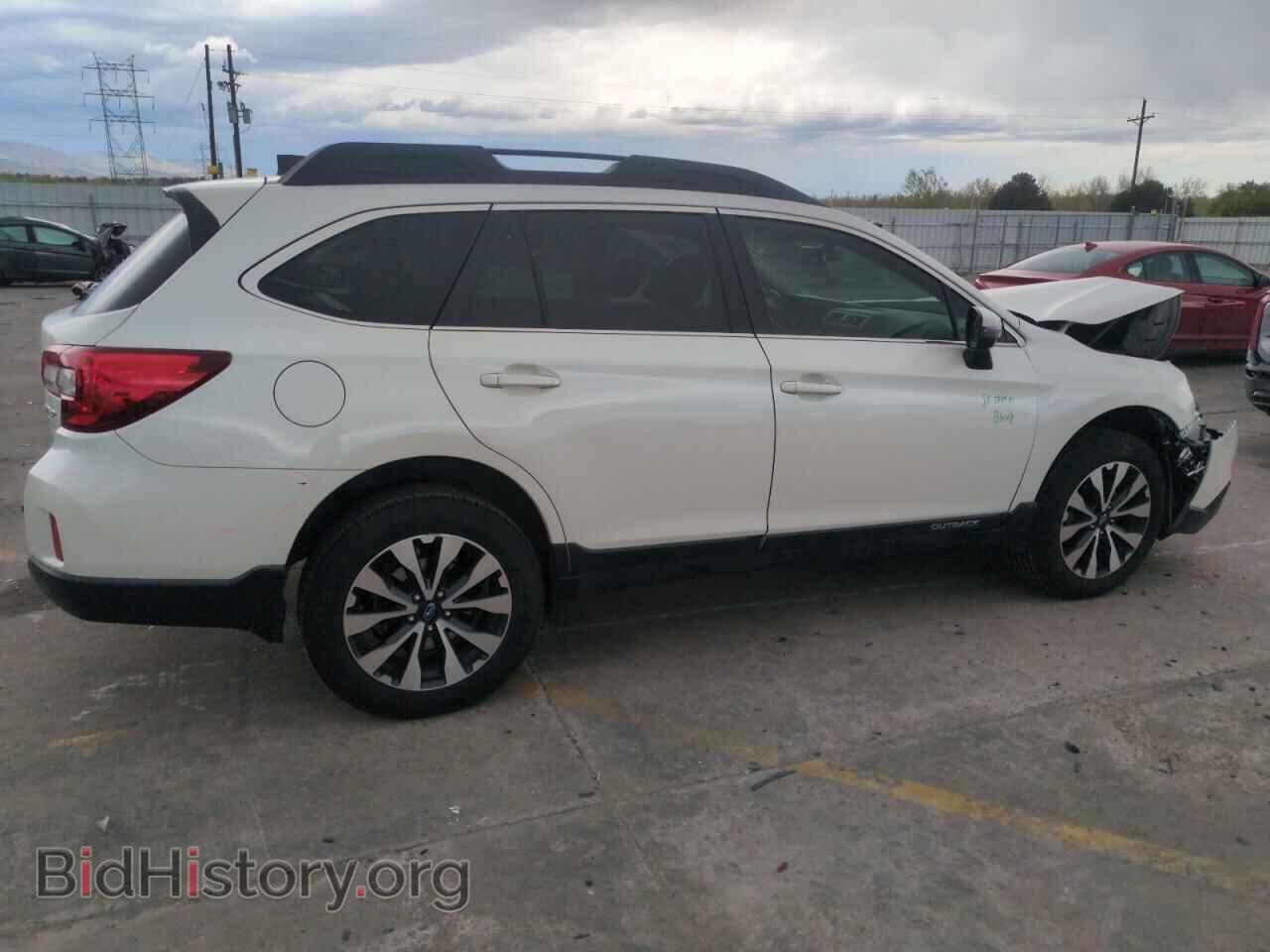 2017 SUBARU OUTBACK - VIN: 4S4BSANC3H3364267 - Фото 3