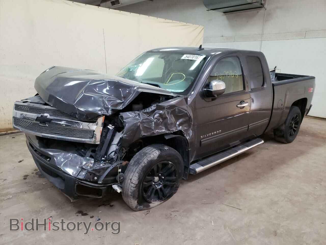 2011 CHEVROLET SILVERADO - VIN: 1GCRKTE39BZ217664 - Фото 2