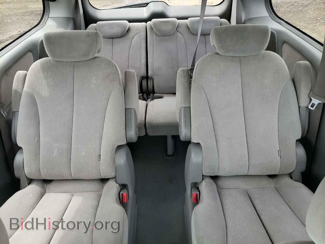 2007 KIA All Models - VIN: KNDMB233576148276 - Фото 10