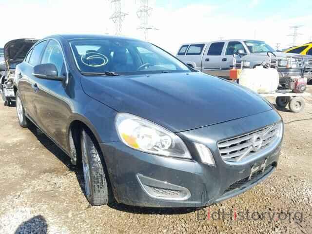 Photo YV1622FS0C2131747 - VOLVO S60 2012