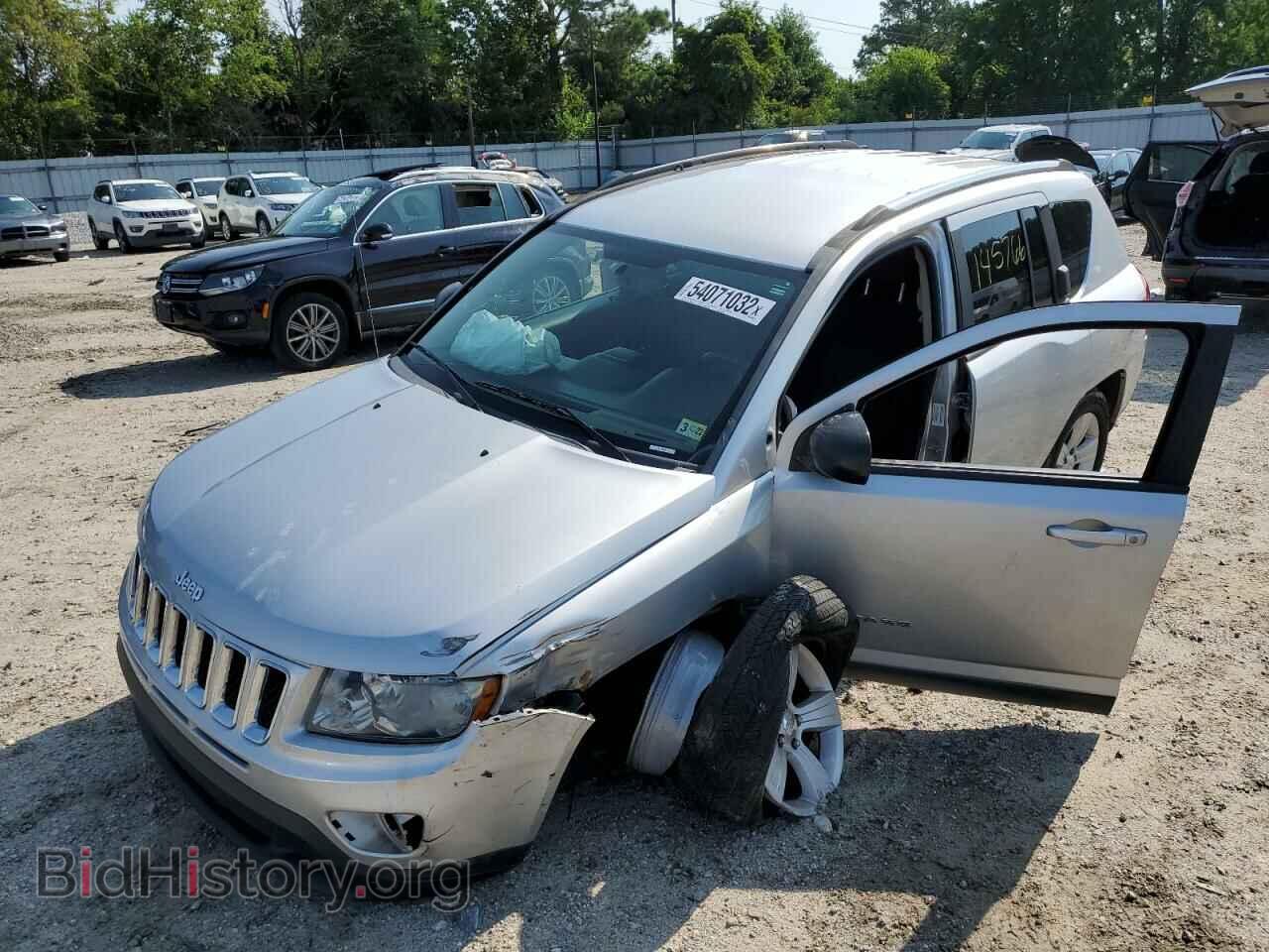 2011 JEEP COMPASS - VIN: 1J4NF1FBXBD252248 - Фото 2