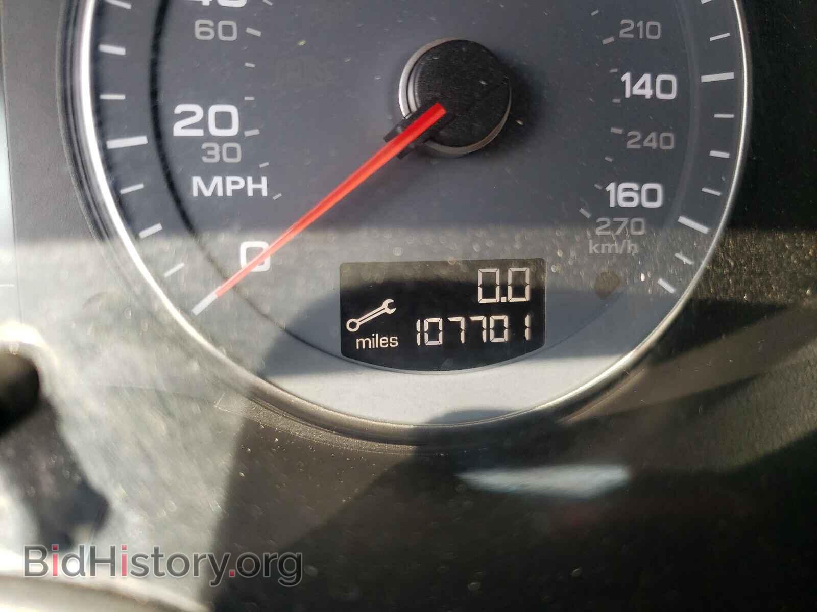 2011 AUDI A3 - VIN: WAUBJBFM2BA045740 - Фото 8