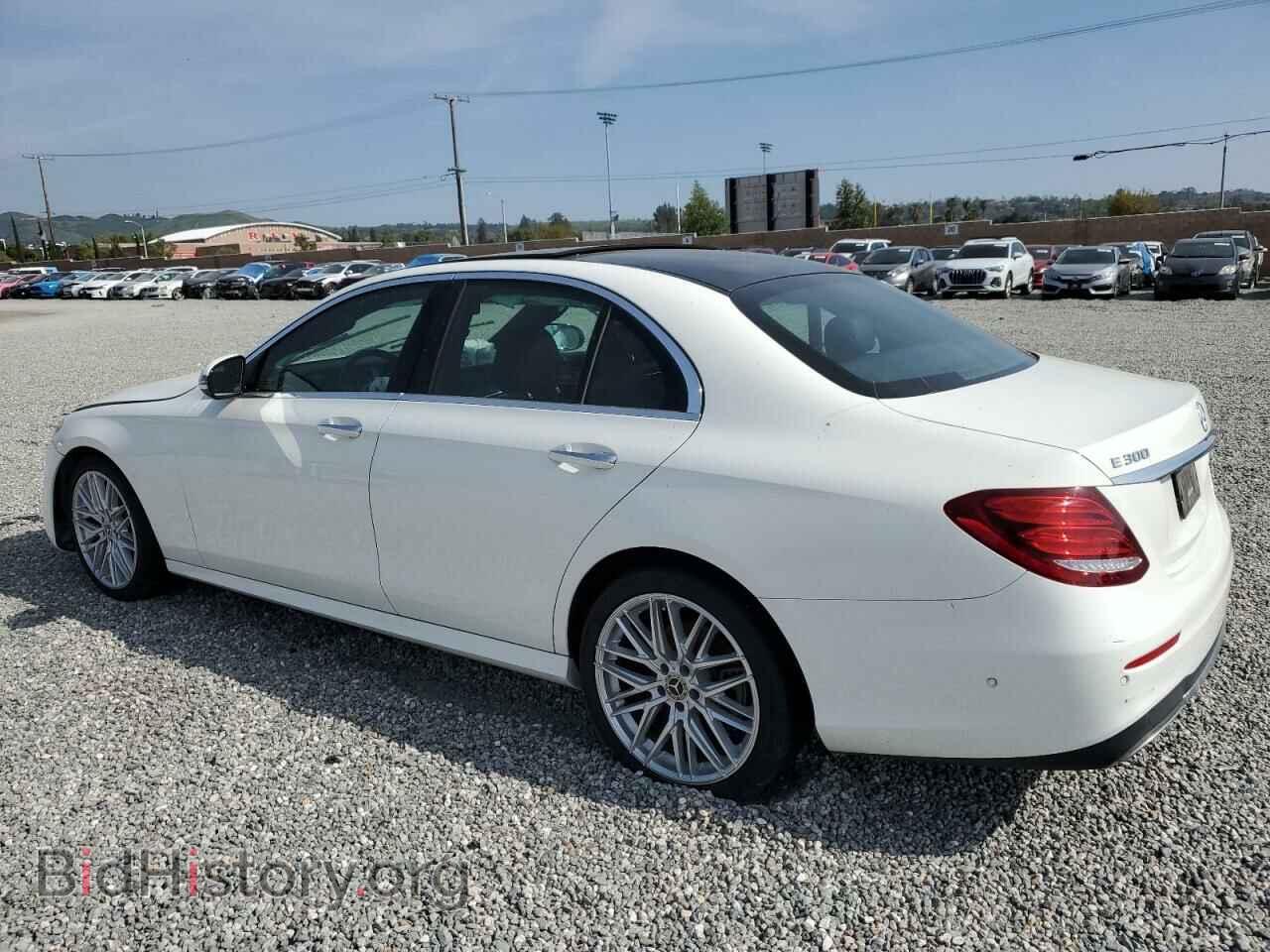 2019 MERCEDES-BENZ E-CLASS - VIN: WDDZF4JBXKA600024 - Фото 2